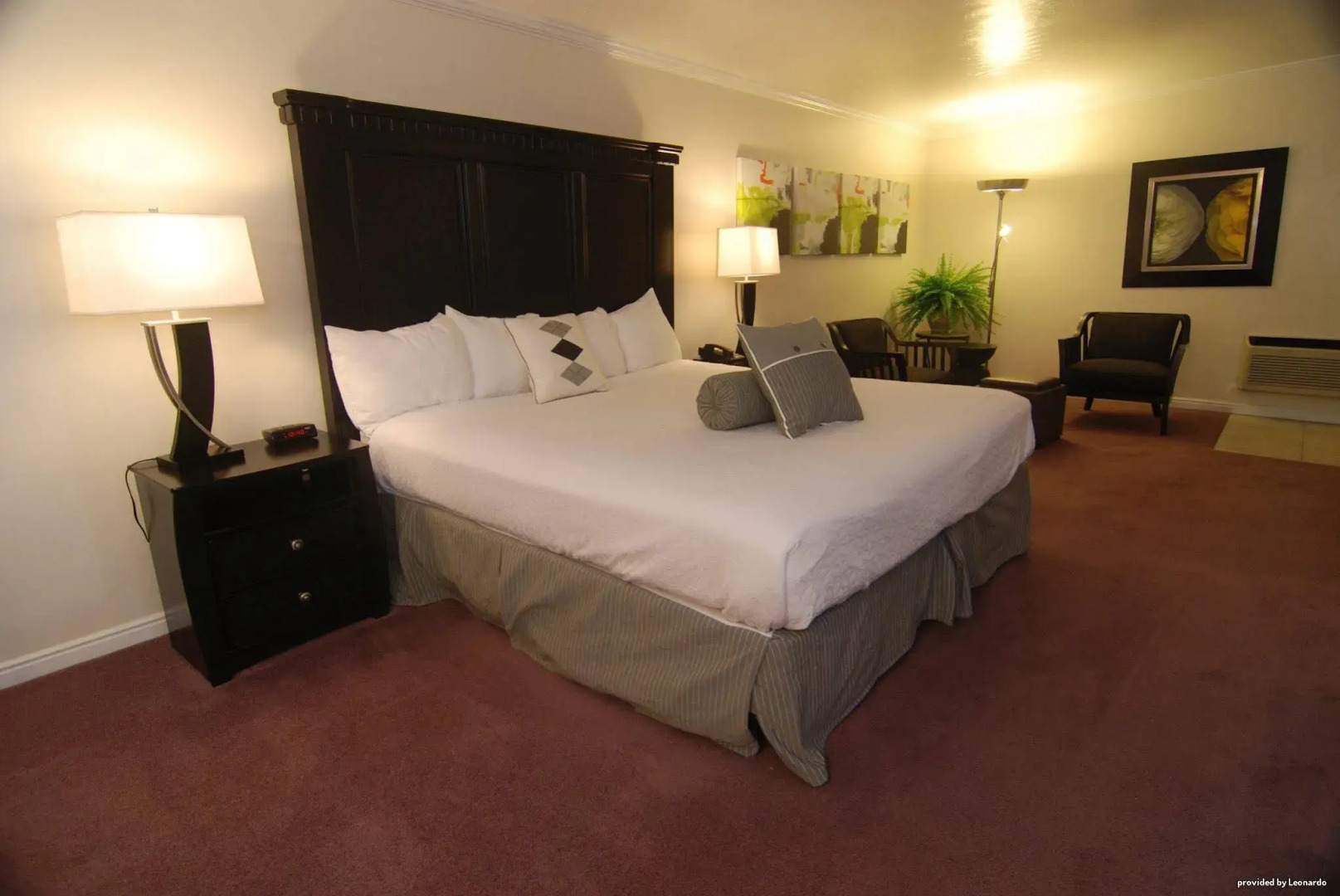 Econo Lodge Inn & Suites Vernal near Dinosaur Monument