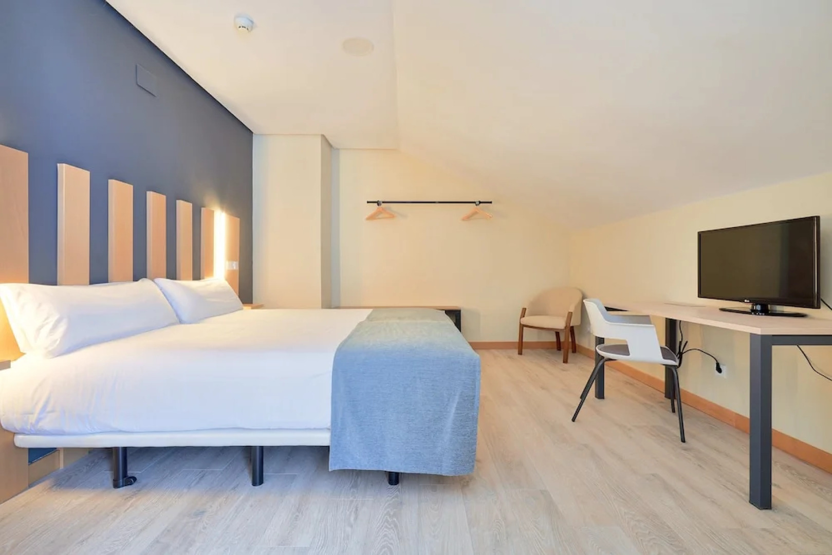 Smart Hotel La Sagra