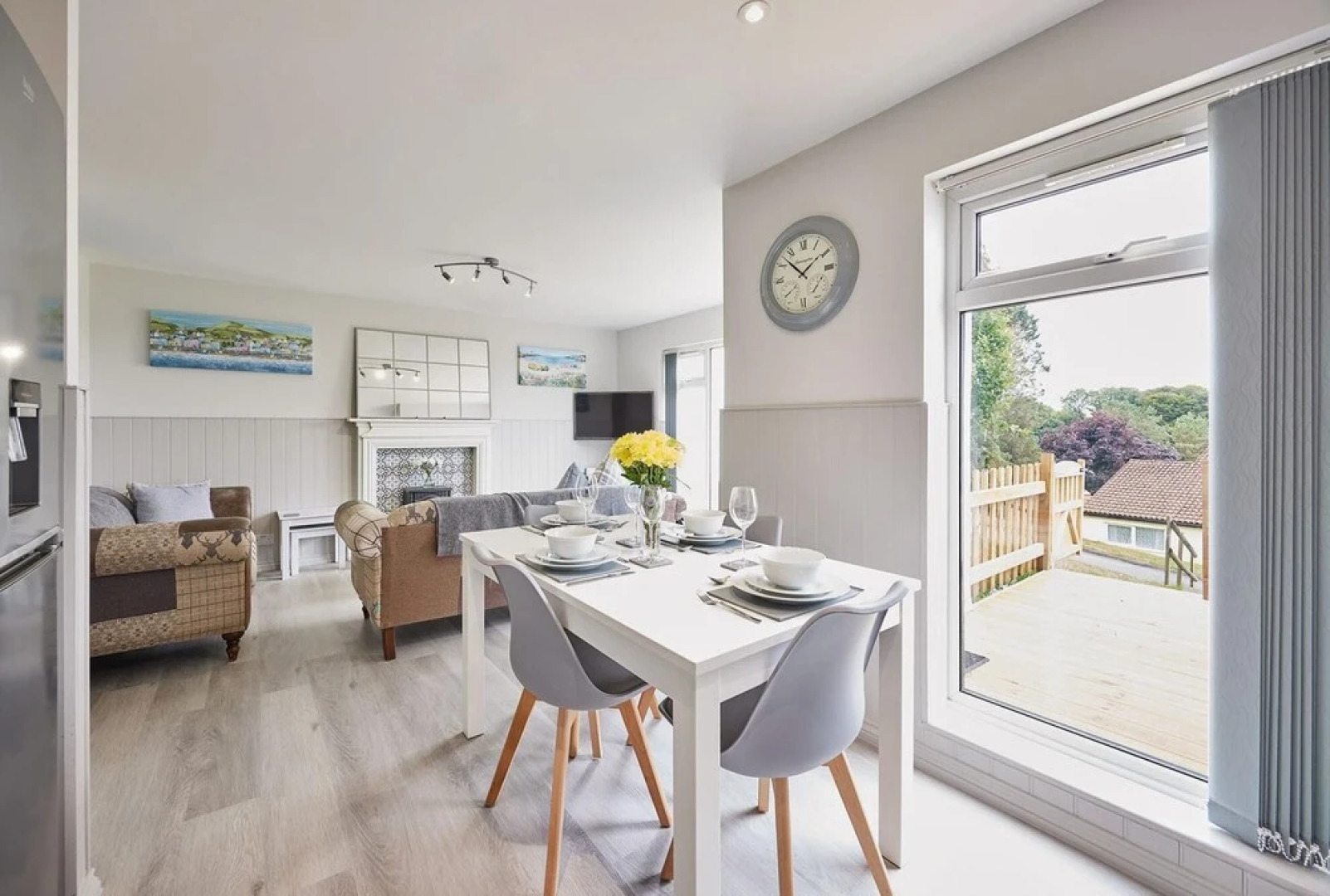 Host Stay Robin s Nest