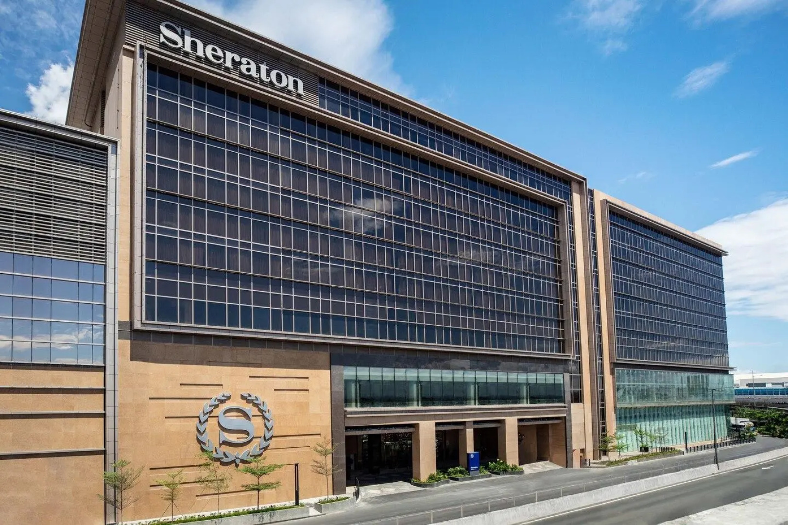 Sheraton Manila Hotel at Newport World Resorts