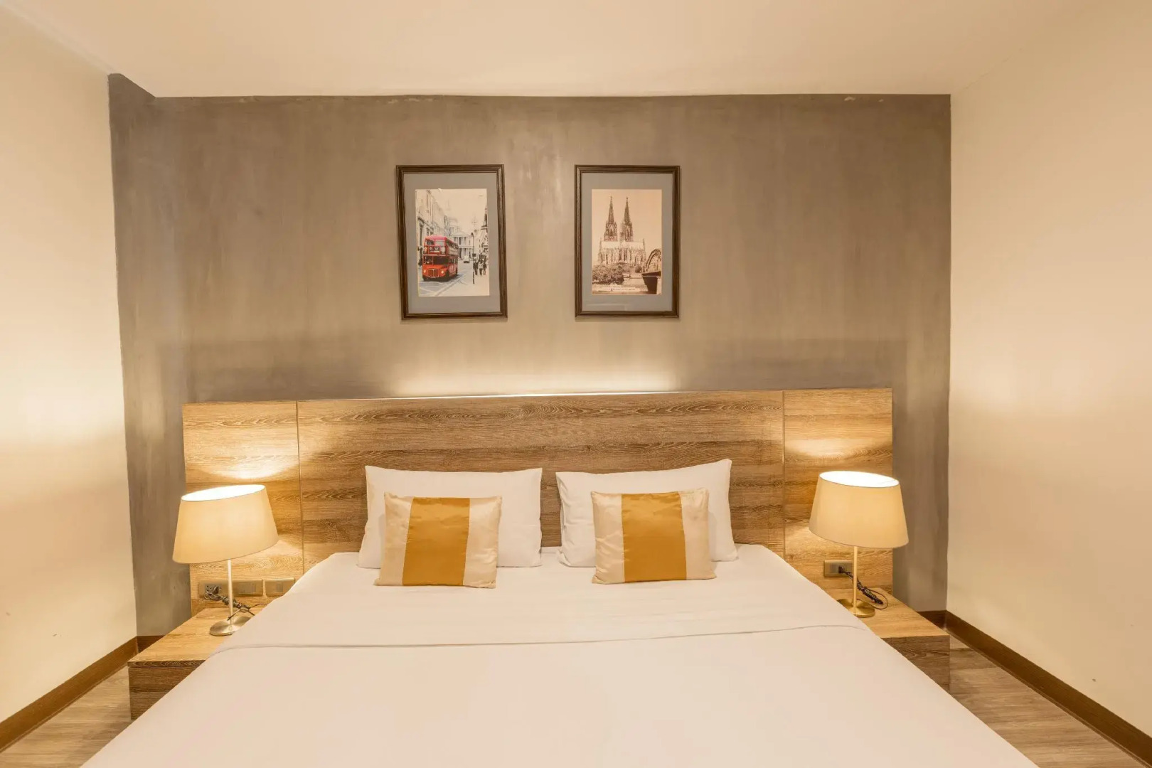 B2 Bangna Premier Hotel