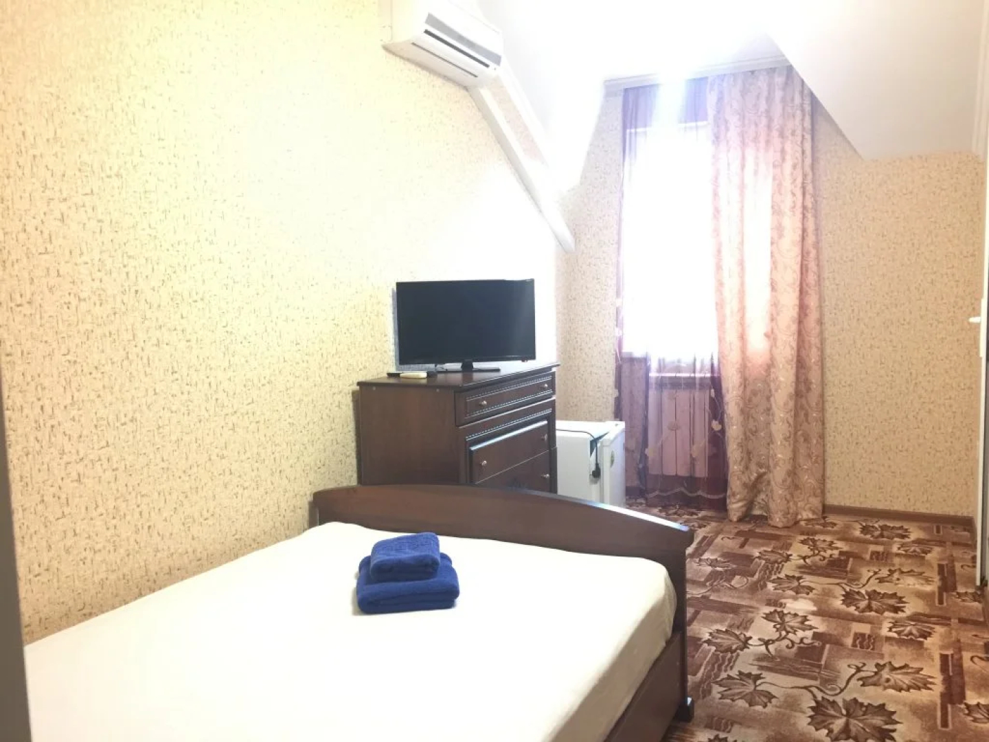 Ulyana Guest House
