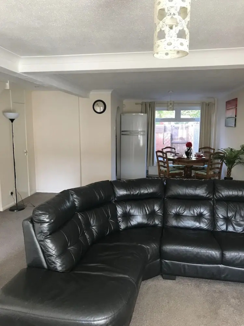 Three Bedroom House in Basildon