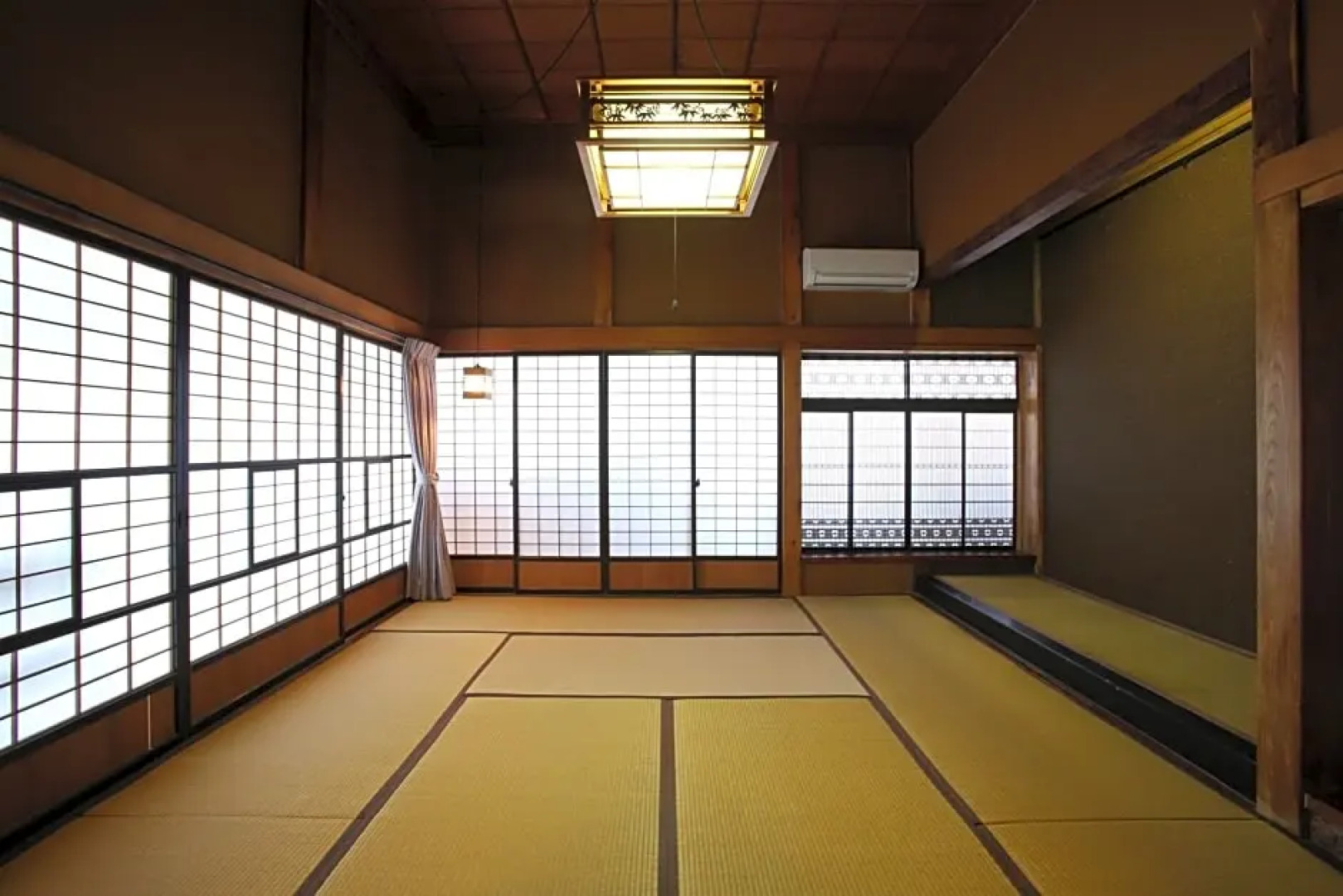 やどバーTATSUJi