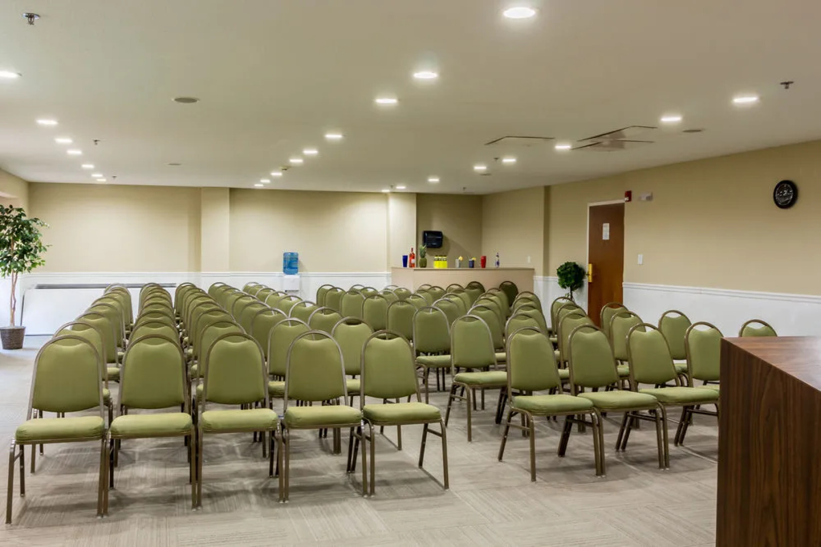 Microtel Inn & Suites By Wyndham Stockbridge/atlanta South