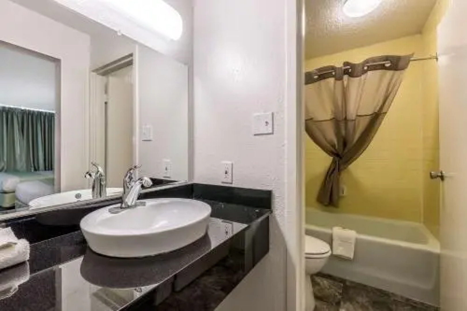 Concorde Inn Suites Pekin