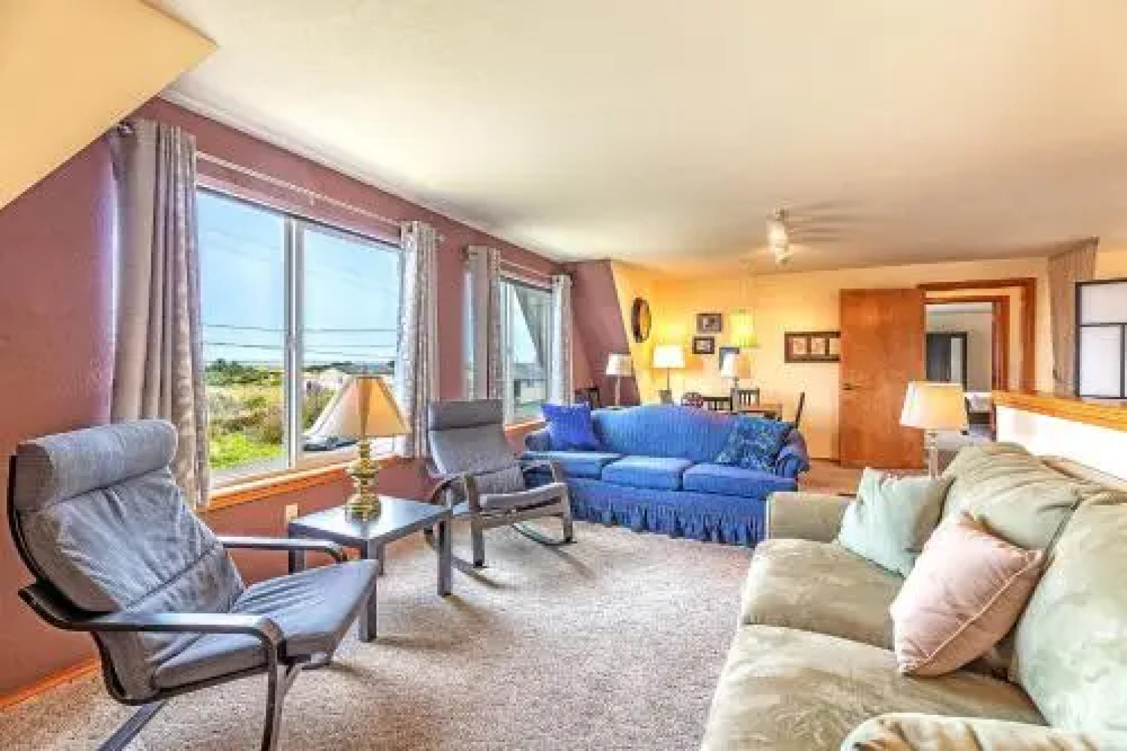 Surf Watch House in Copalis Beach