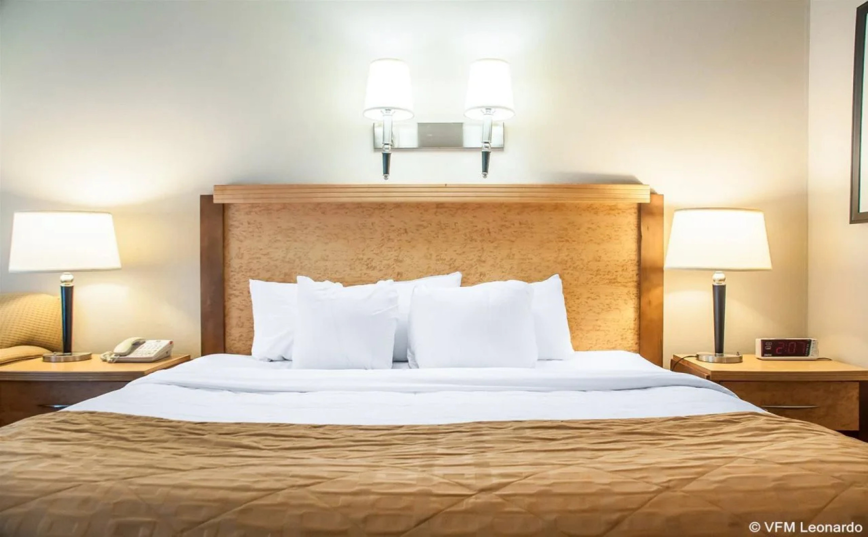 Clarion Hotel Buffalo Airport