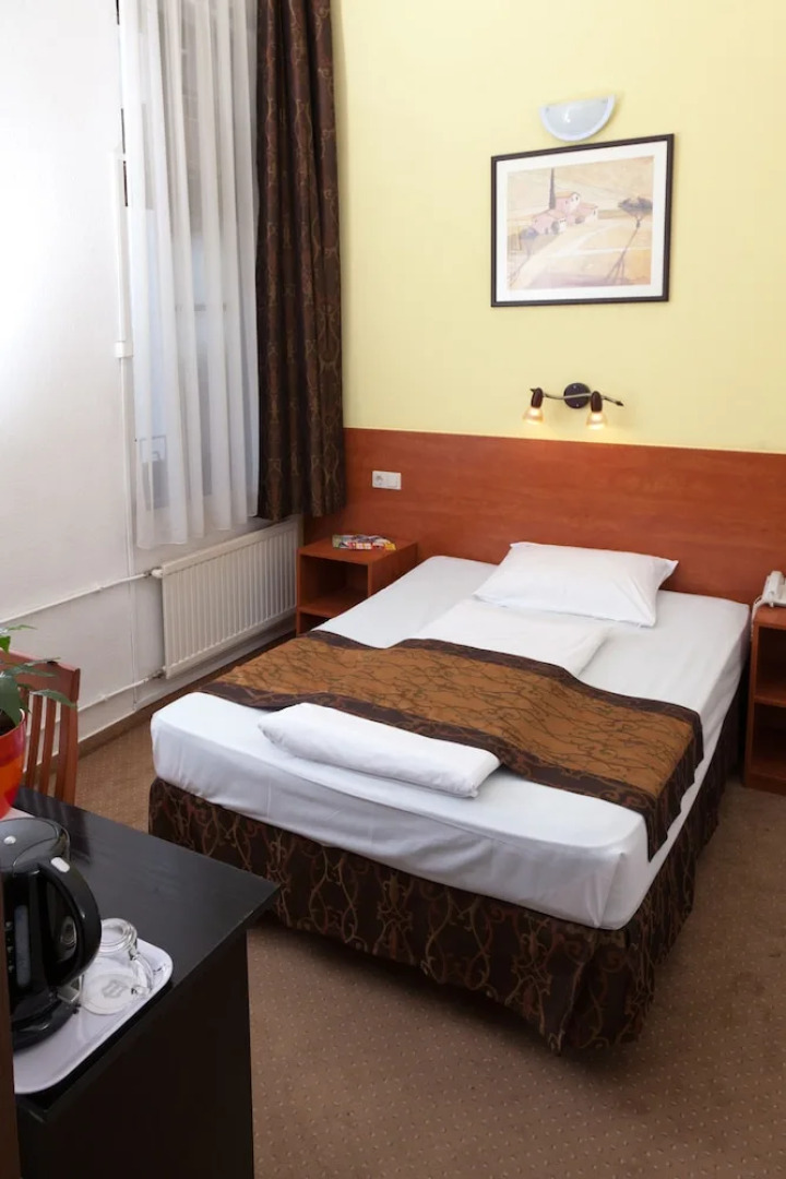 Equity Point Budapest - Hostel