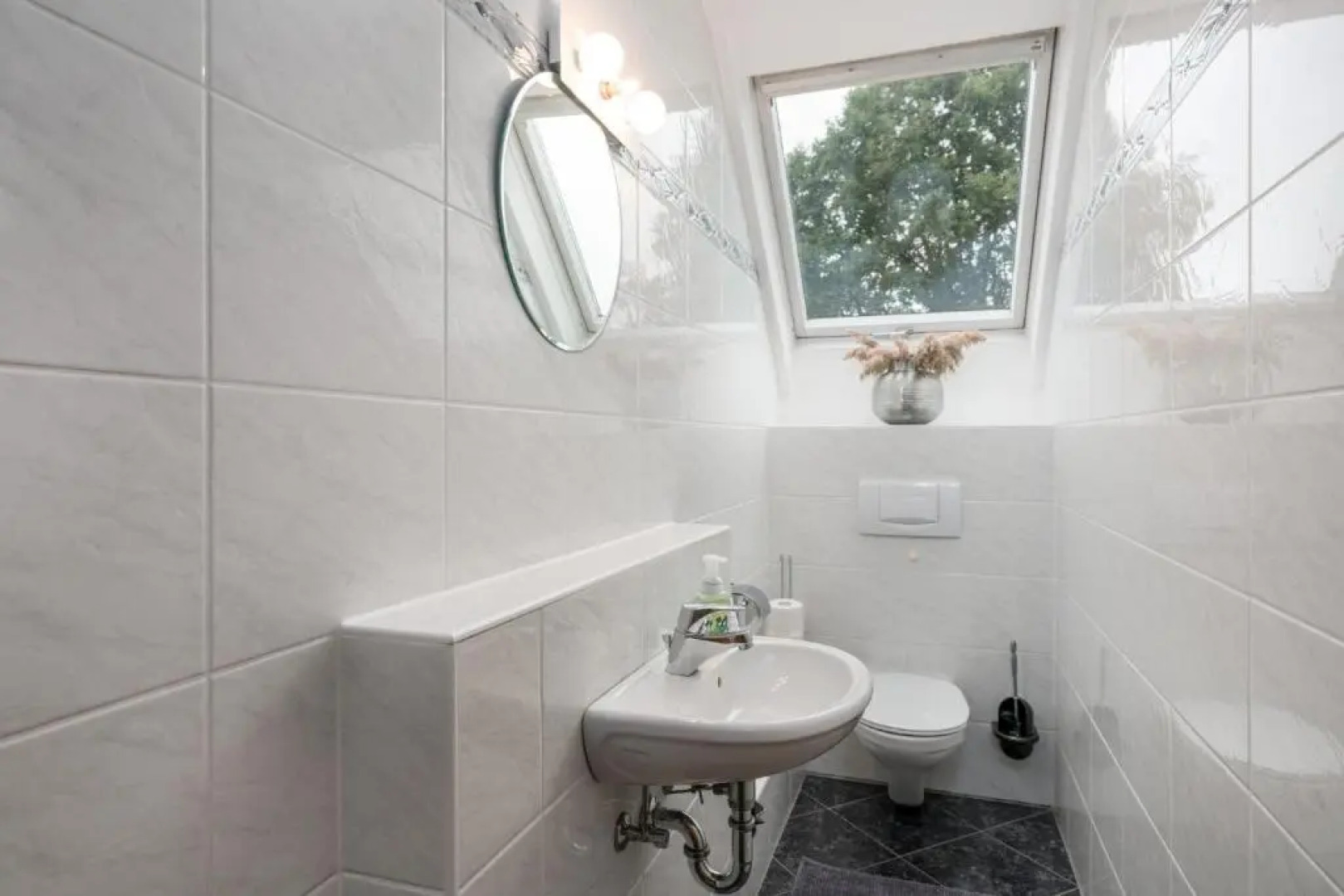 Veens Crew Home 7 Pax