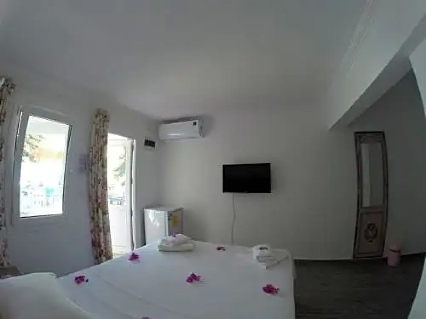 Yelken Bay Beach Hotel