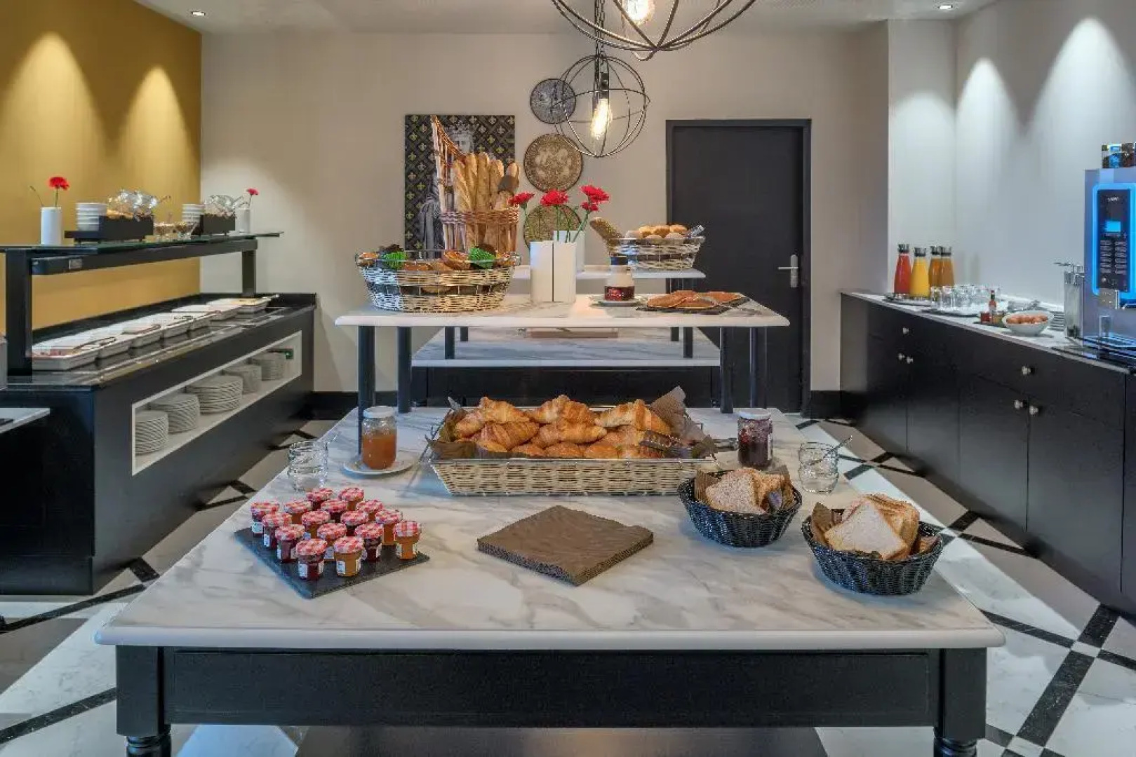 SOWELL COLLECTION Hôtel du Roi & SPA