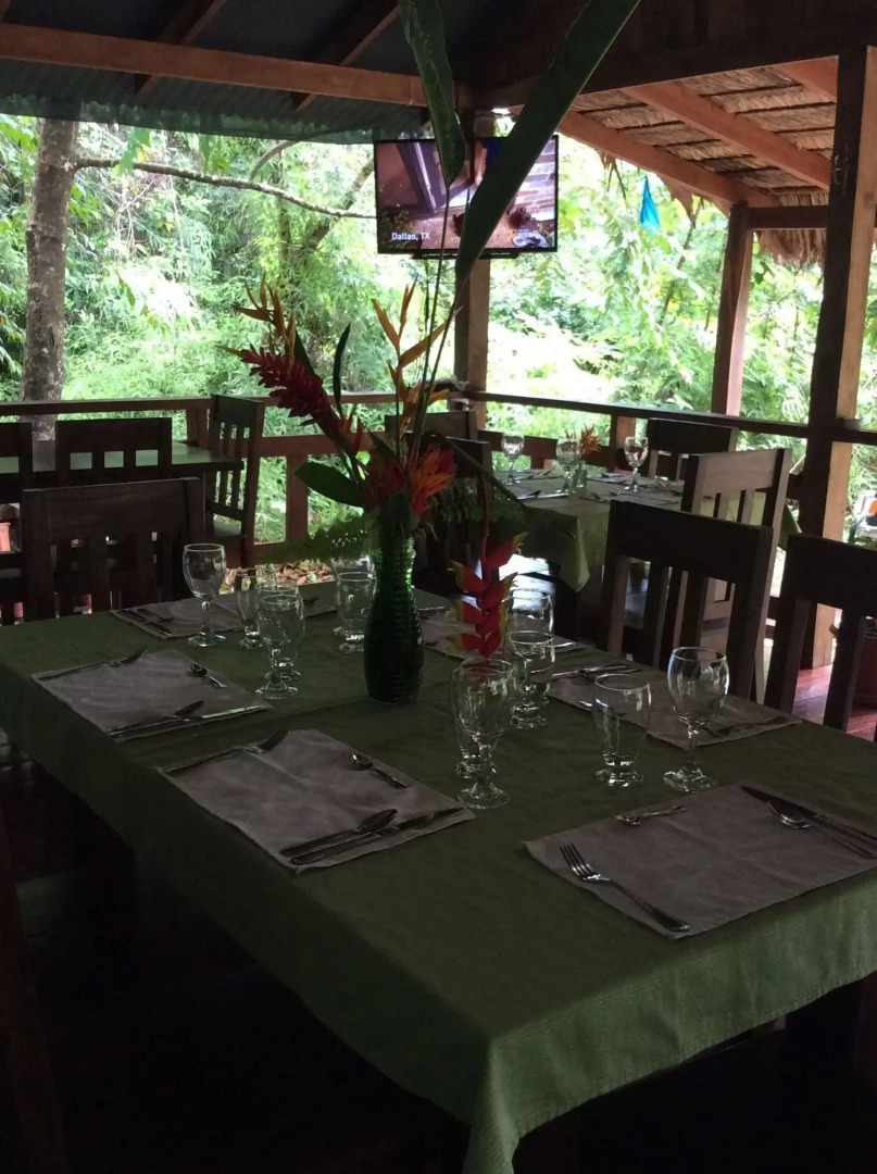 Hidden Paradise Lodge