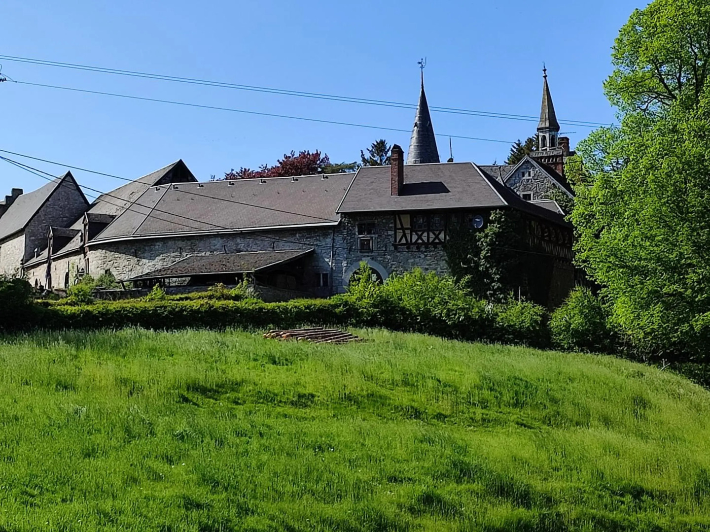 Your Stay in Kelmis - La Calamine- Cosy apartment in the Ardennes -Three-country point