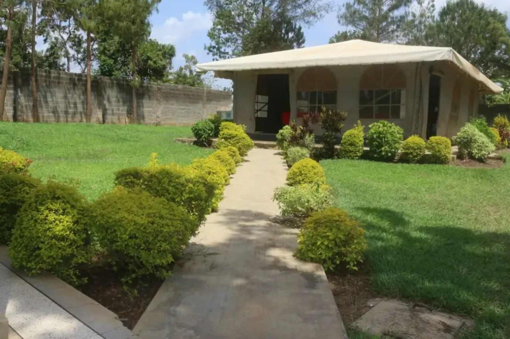 Camunya Hotel Ugunja