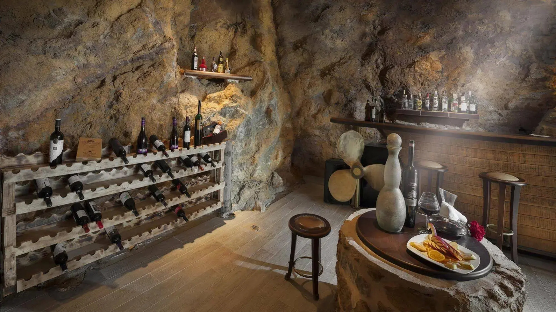 Iakovakis Suites & Spa