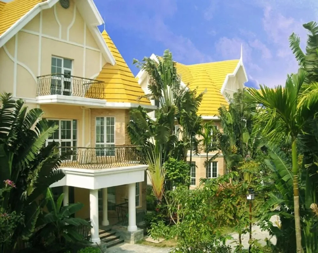 Xinglong Pearl Hot Spring Hotel