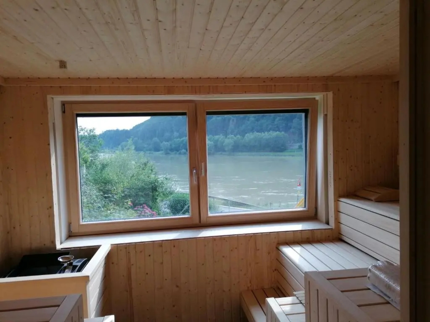 Gasthof zur Donaubrücke