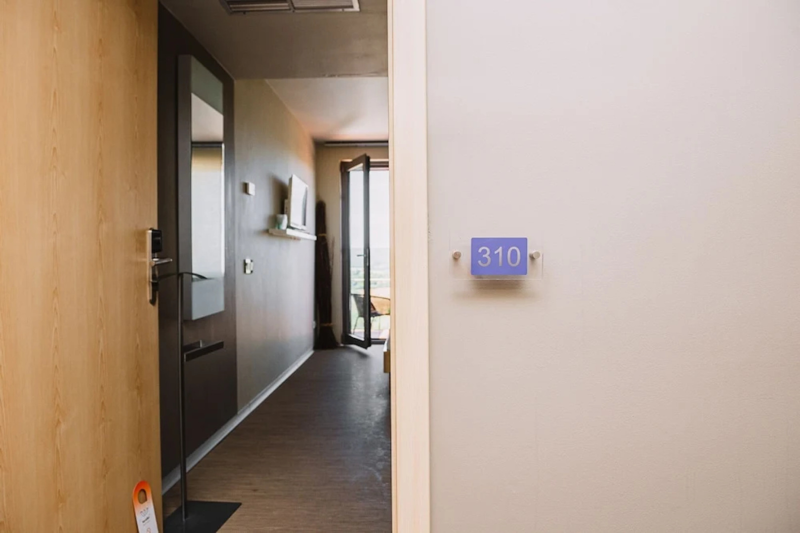 Wabi Hotel - Beauty & Dental Center