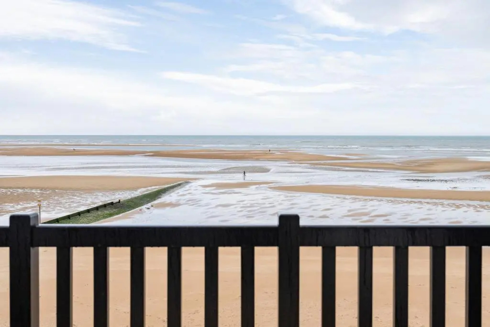 Joli studio avec vue panoramique sur la Mer