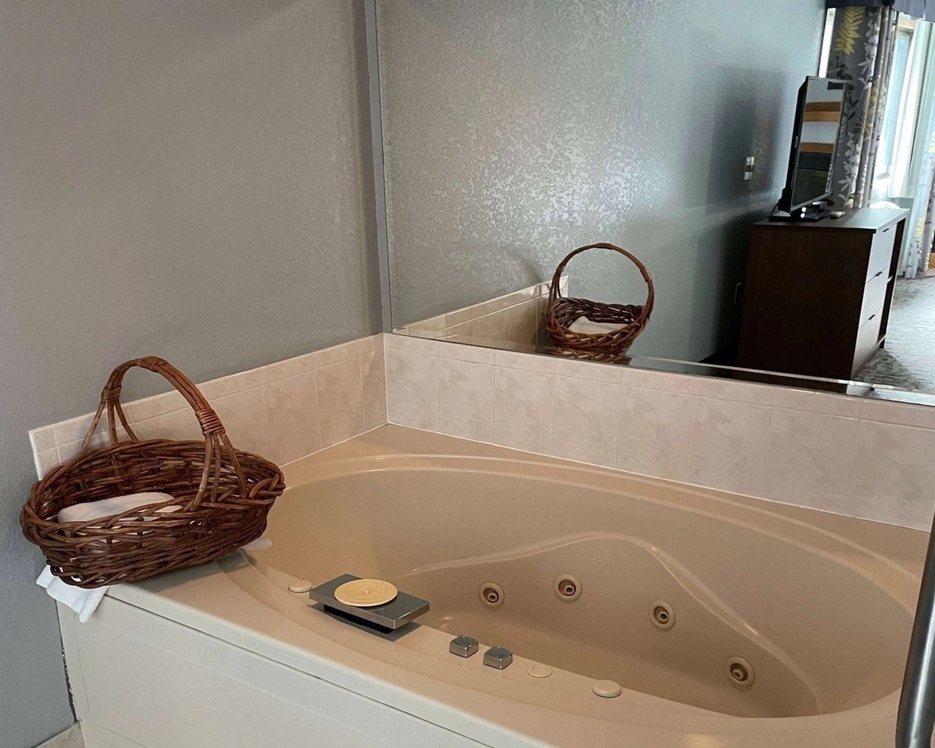 AmericInn by Wyndham Ankeny/Des Moines