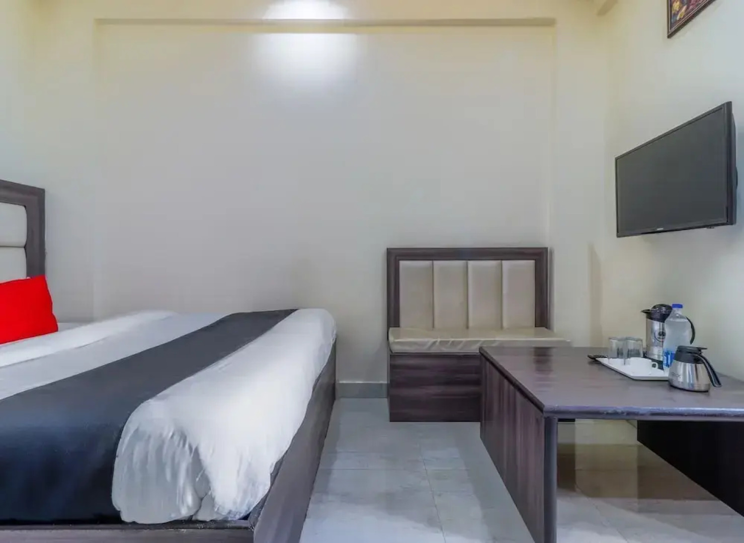 Hotel Mahadev Regency Kanpur