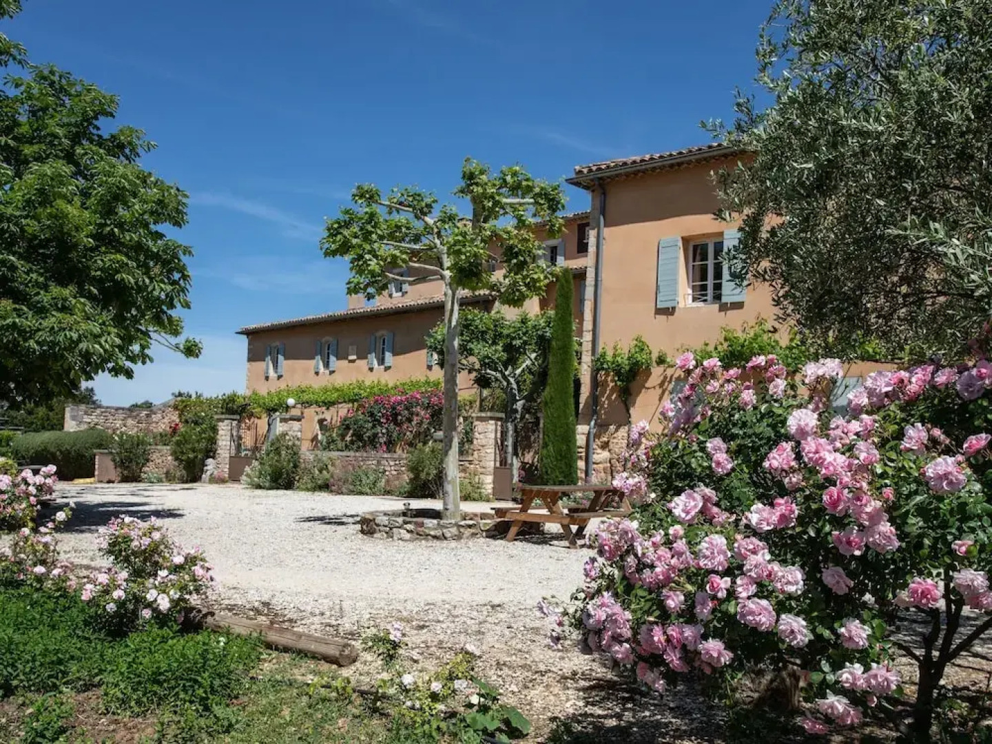 The Awning Housecosy Holiday Home in Rustrel With Swimming Pool