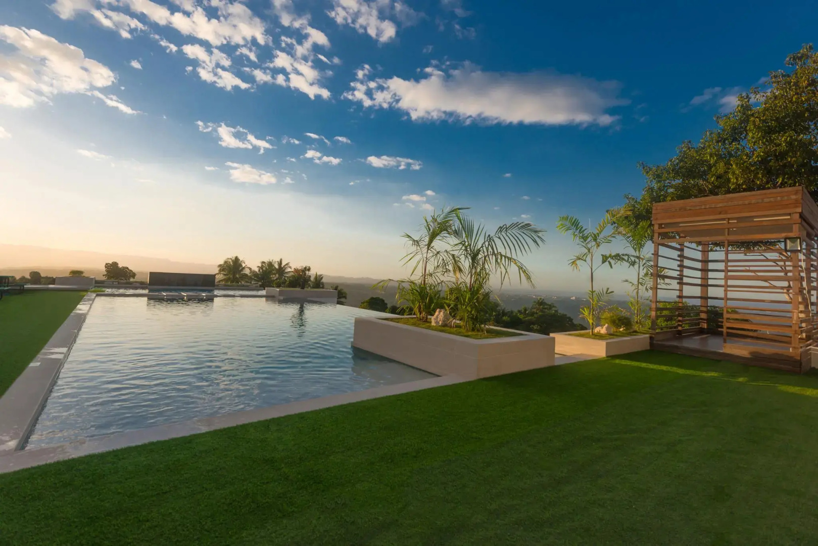 Ultra Winds Mountain Resort