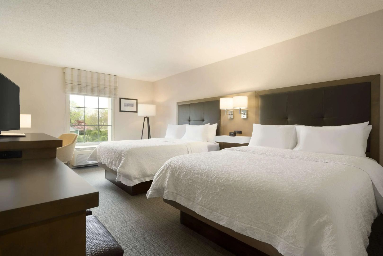 Hampton Inn & Suites Newport/Middletown
