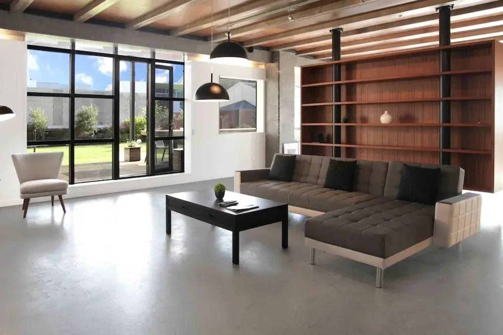 The Setup on Dixon - Apartments