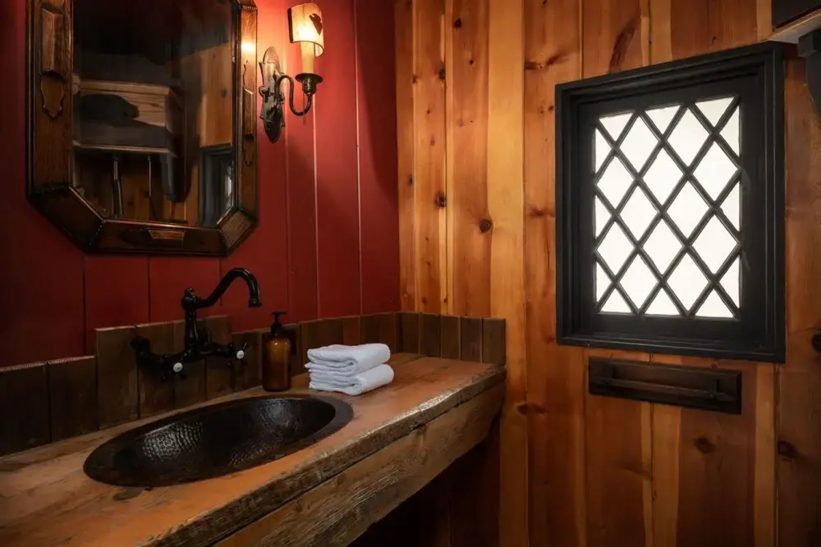 Cedar Pointe by Avantstay