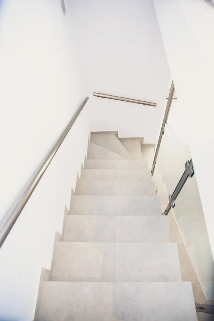 Starlight Villa Guro - 4bd, 4ba, 4min To Beach