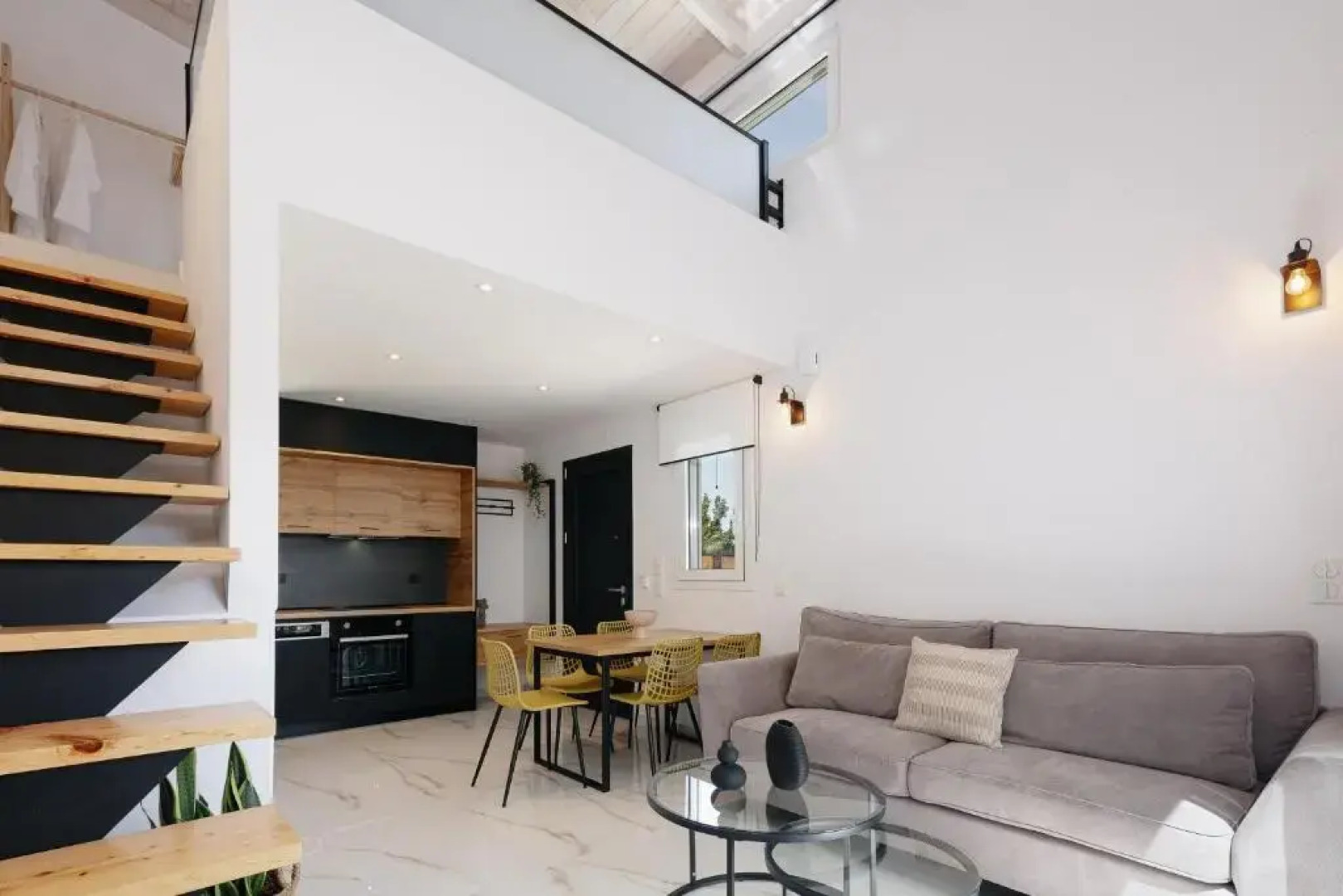 Solis Villa, close to the beach! Heated pool, By ThinkVilla