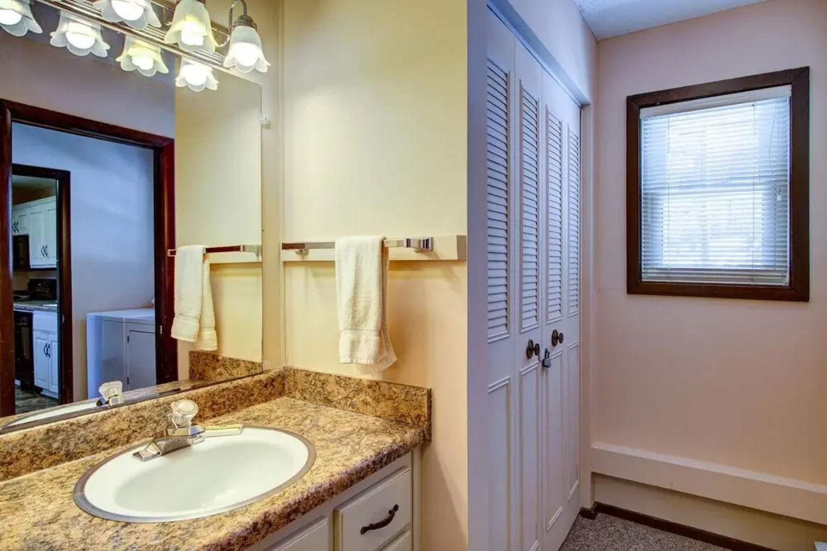 VCI - Beech Manor 4 Bedroom