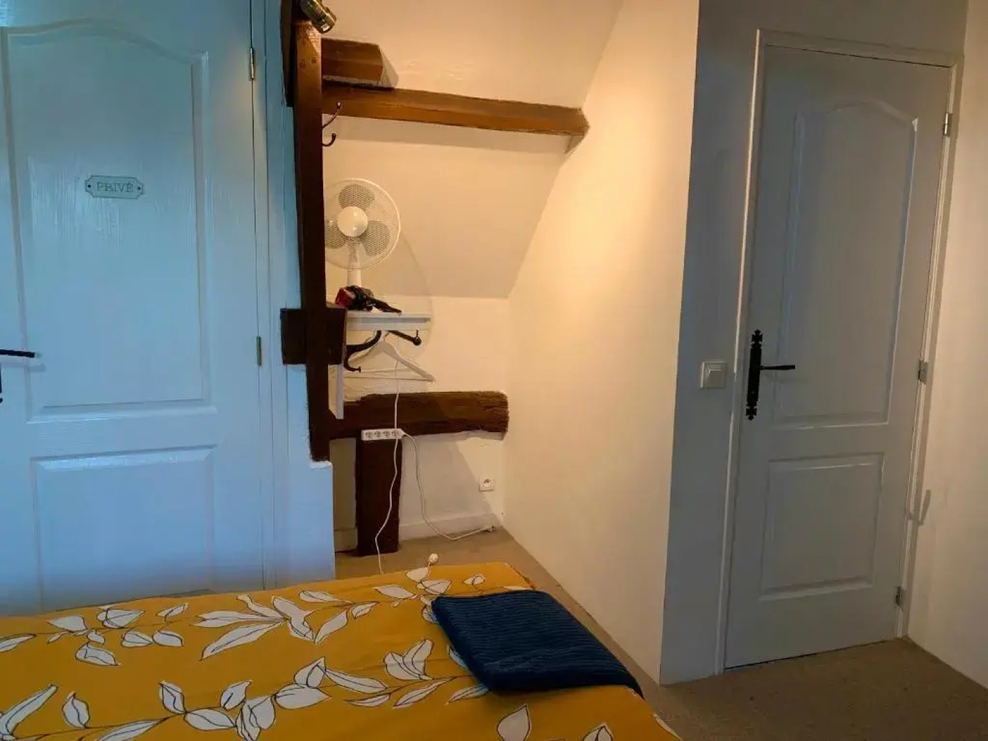 Le Bas Chesnay Chambres D'Hotes Domfront en Poiraie