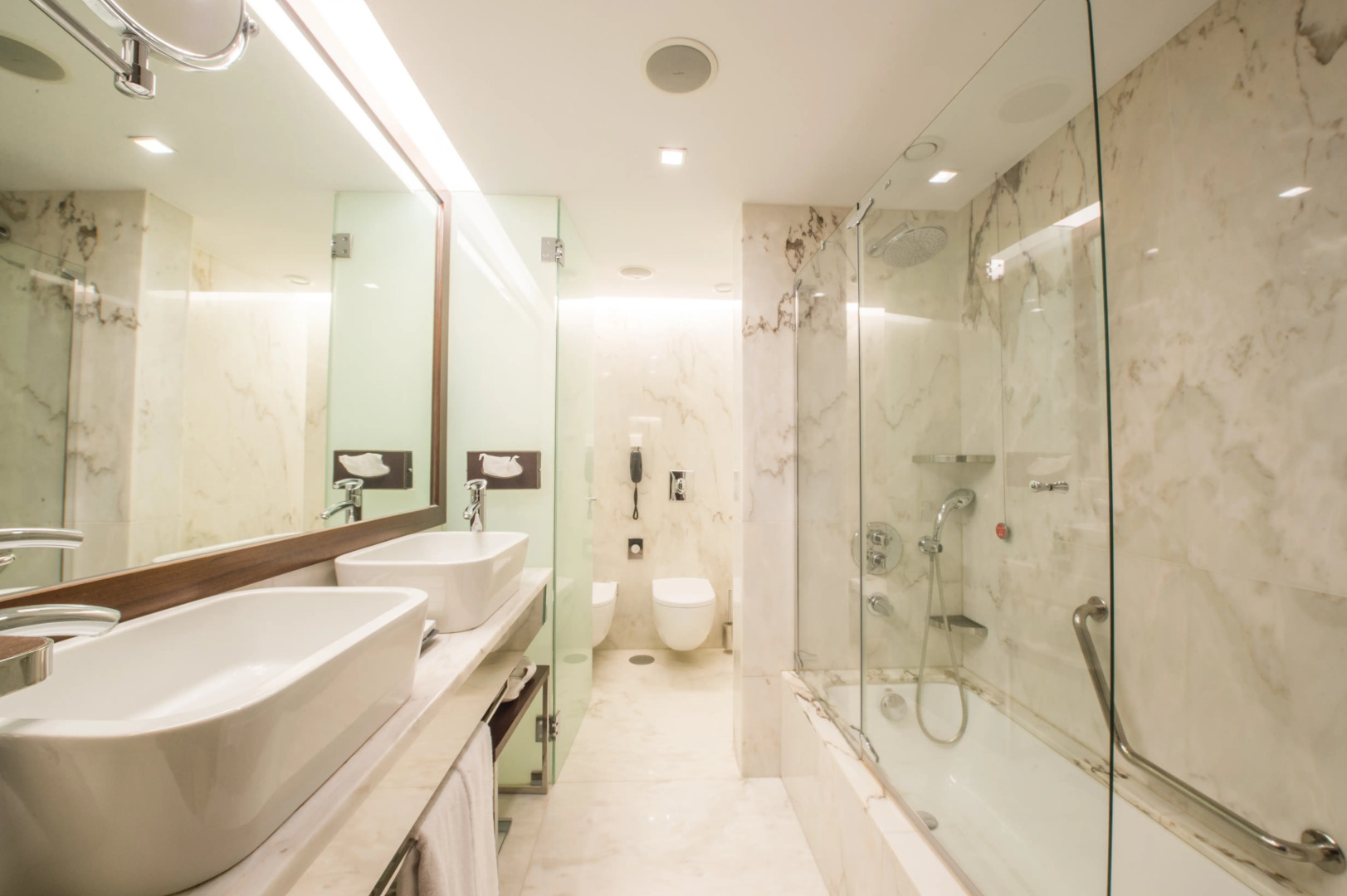 Porto Palácio Hotel by The Editory