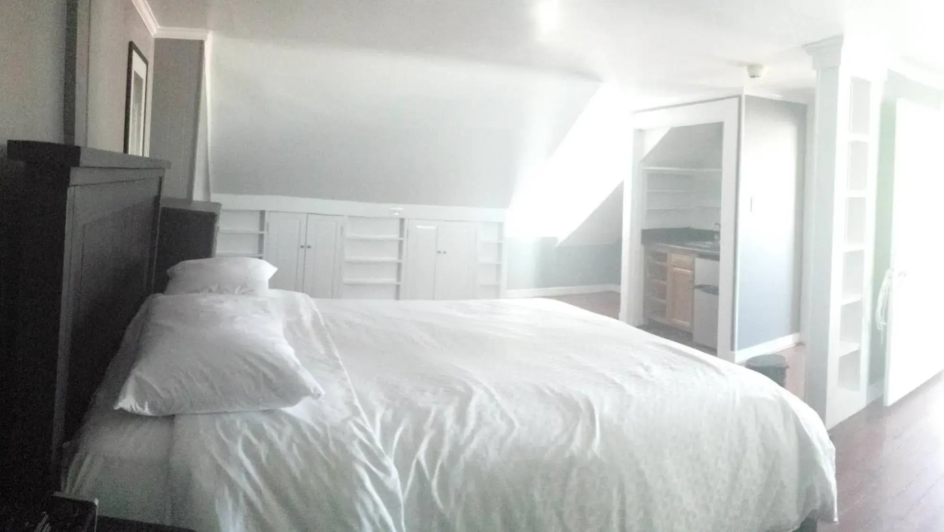 Inn At Patrick Henry's