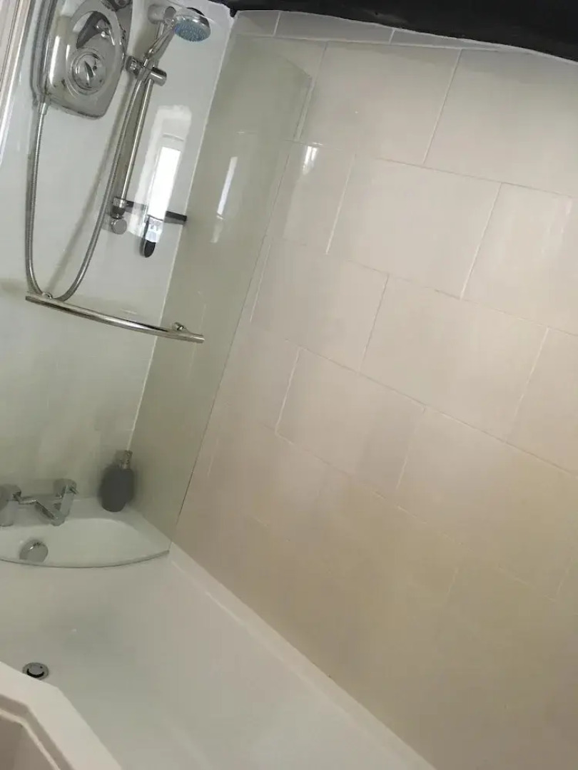 Sweetbriar Cottage B&B and Camping