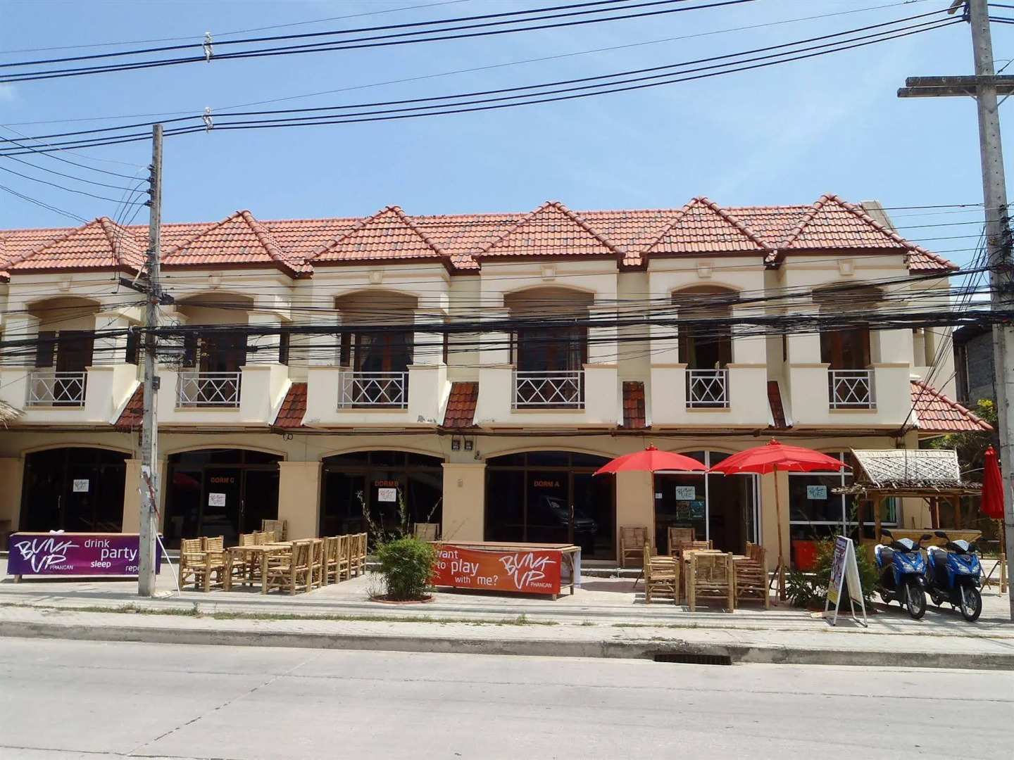 Asia Blue The Tavern Hacienda - Hostel