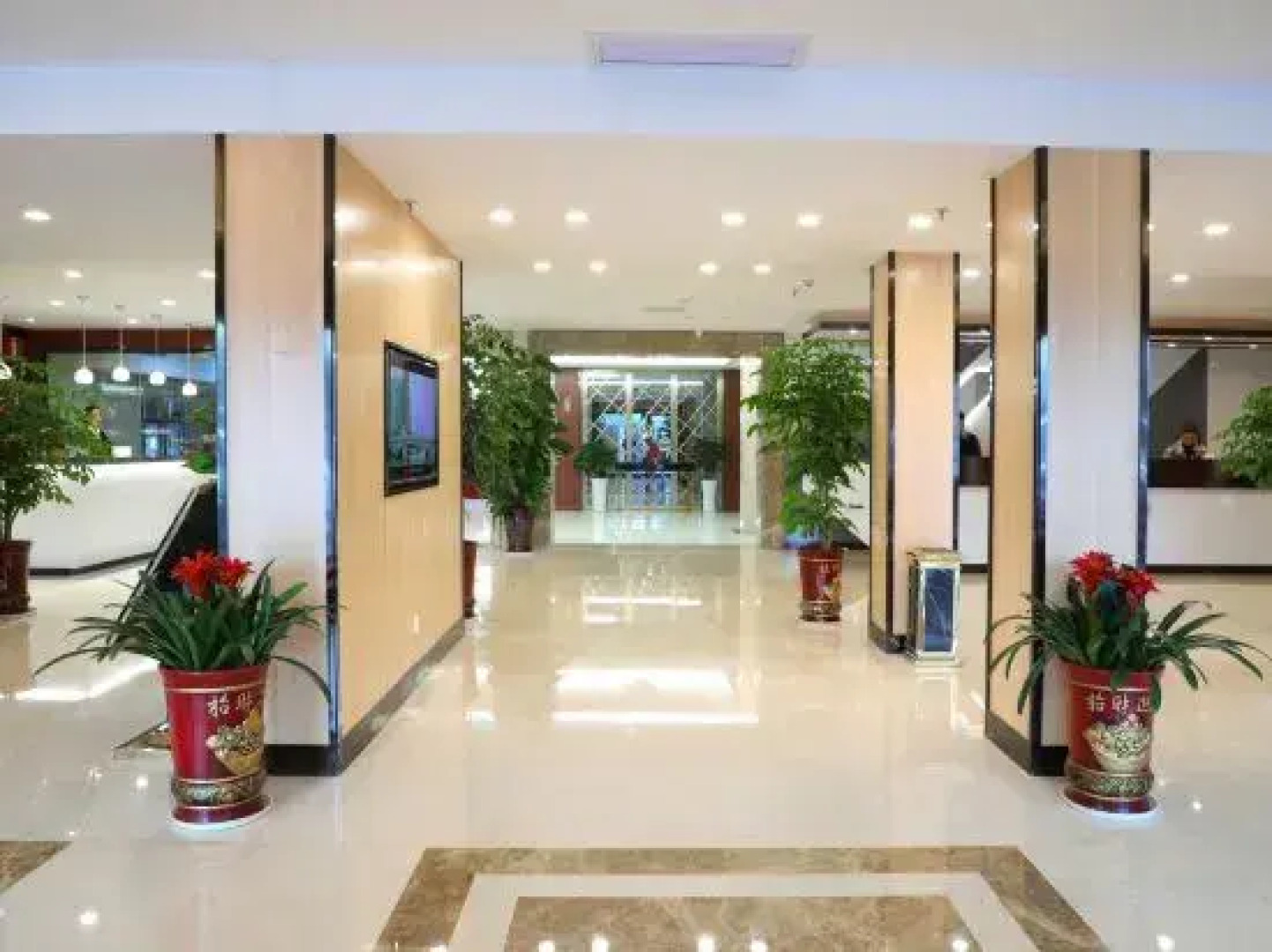 Weidong Garden Hotel