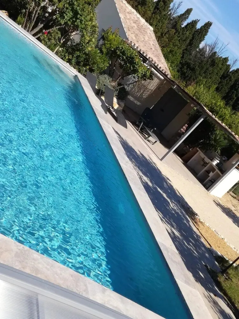 House With 3 Bedrooms in Maillane, With Pool Access, Enclosed Garden a