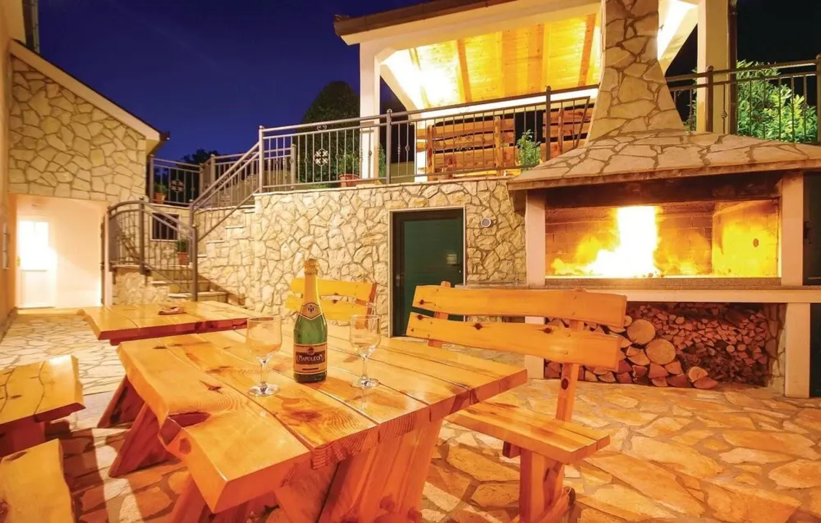 Amazing Home in Podaca With Wifi, Outdoor Swimming Pool and 0 Bedrooms