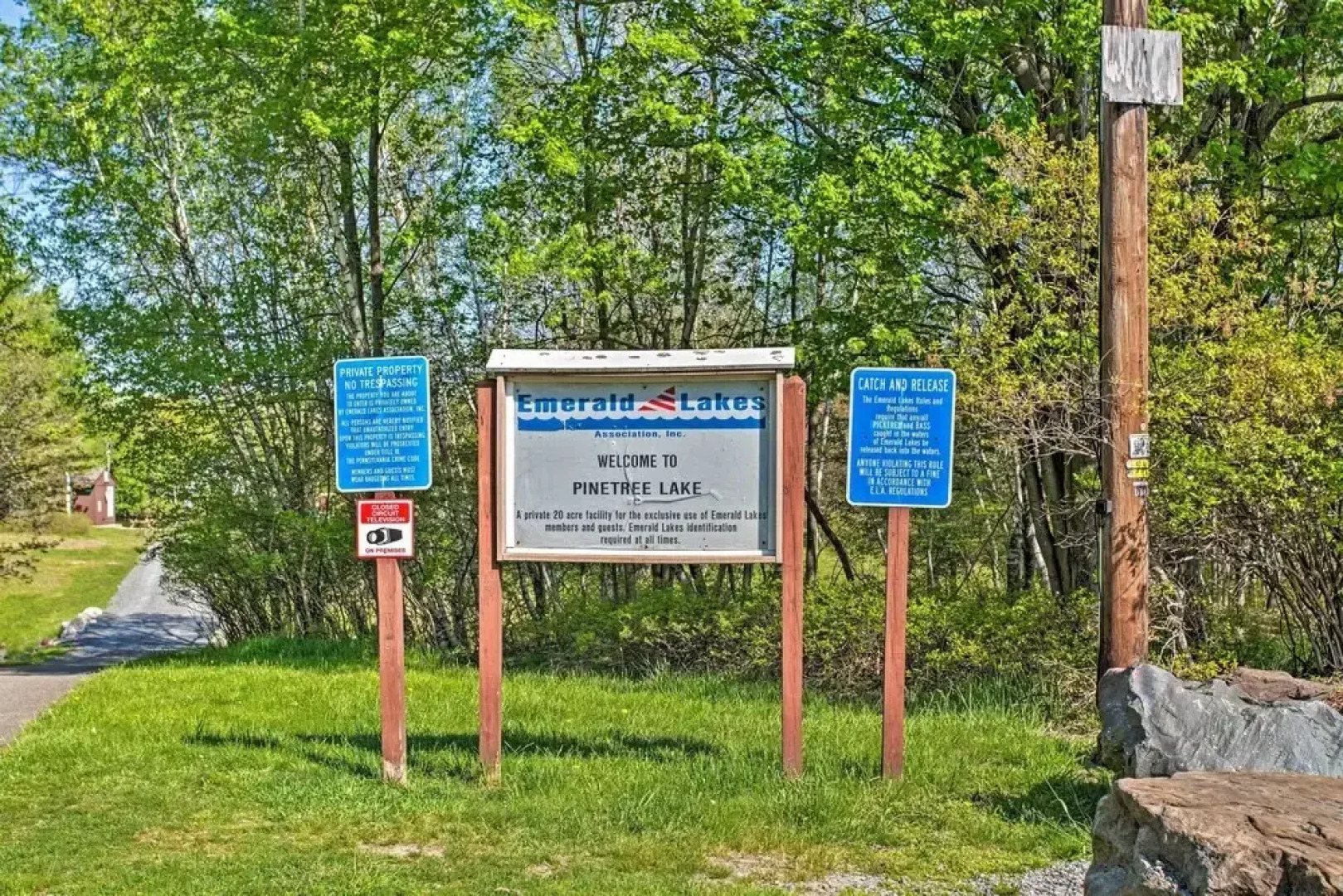 Chic Pocono Hideaway w/ Private Indoor Sauna