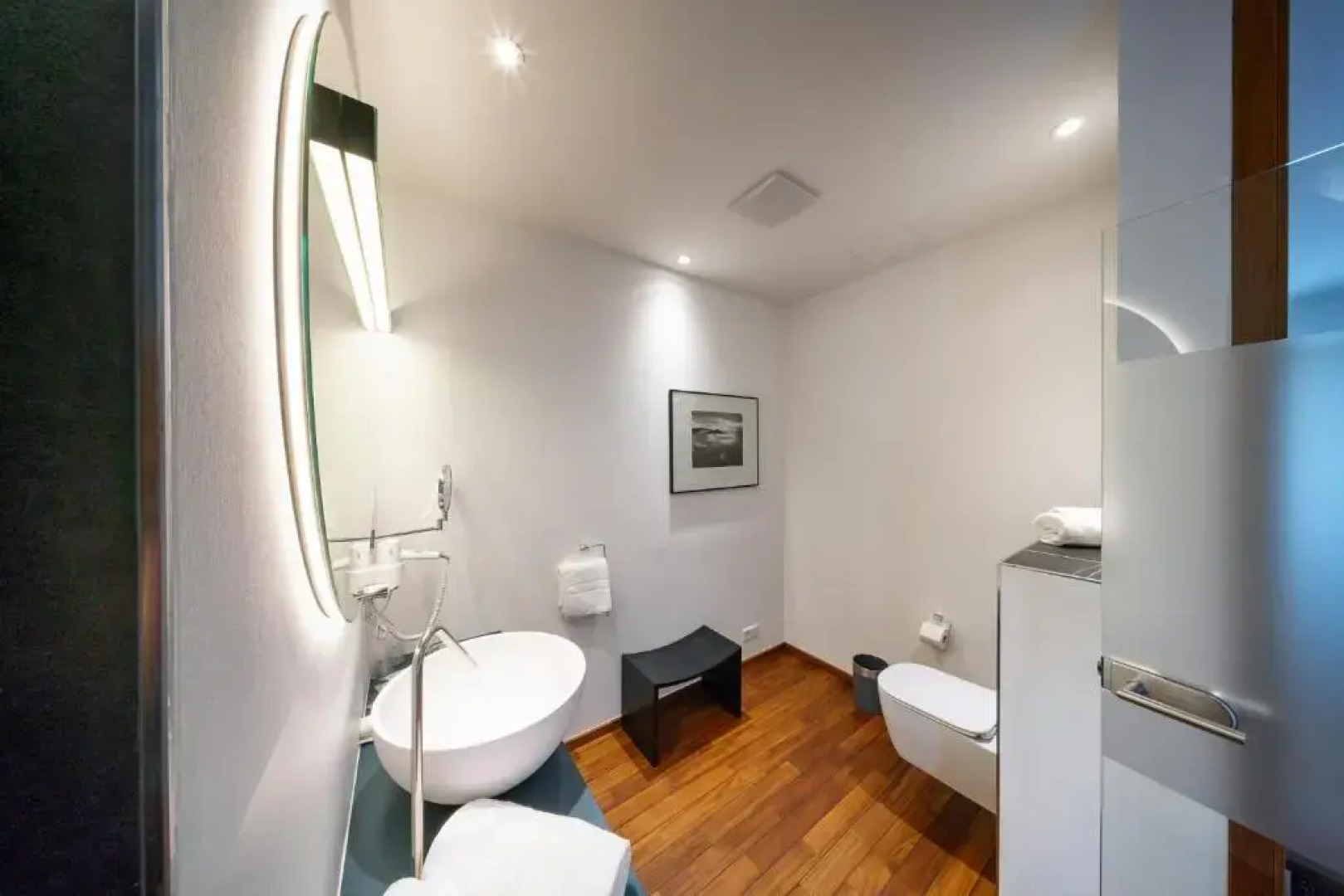 Motelplushotel Biggeseefront