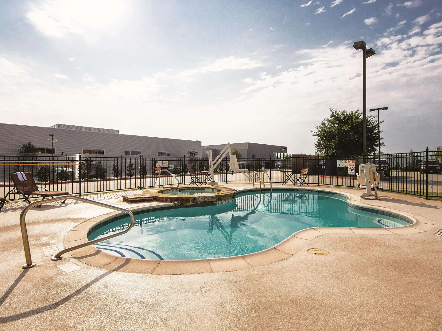 La Quinta Inn & Suites by Wyndham McKinney