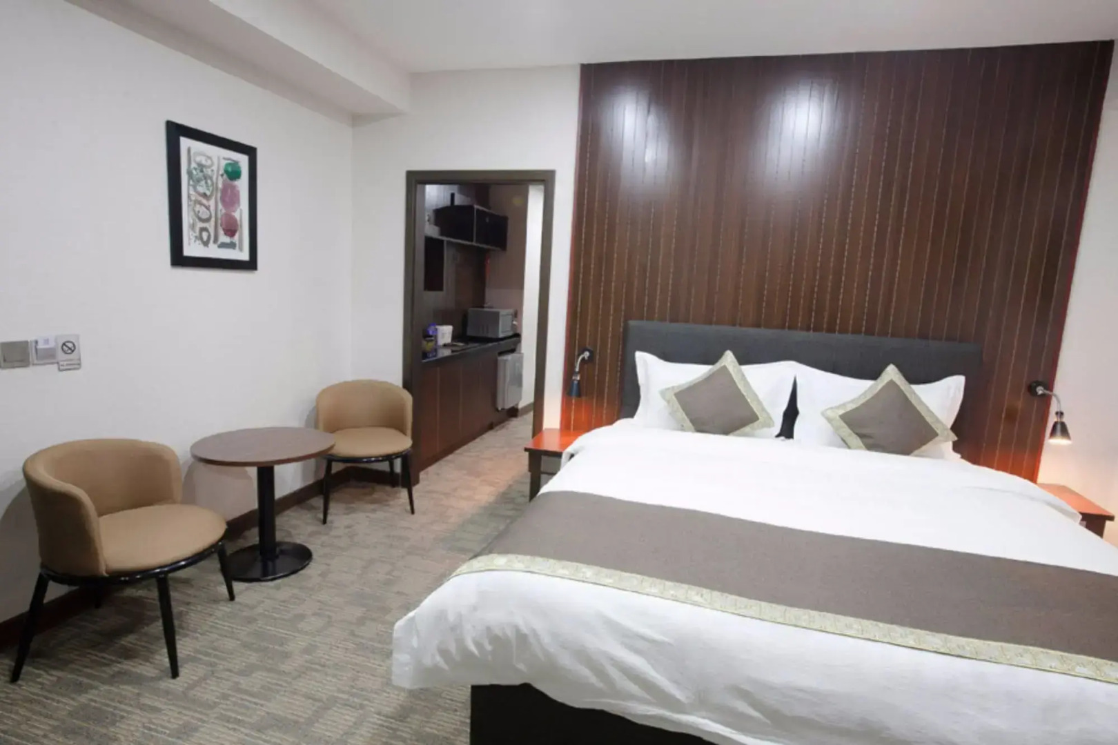 UBINN hotel & gallery