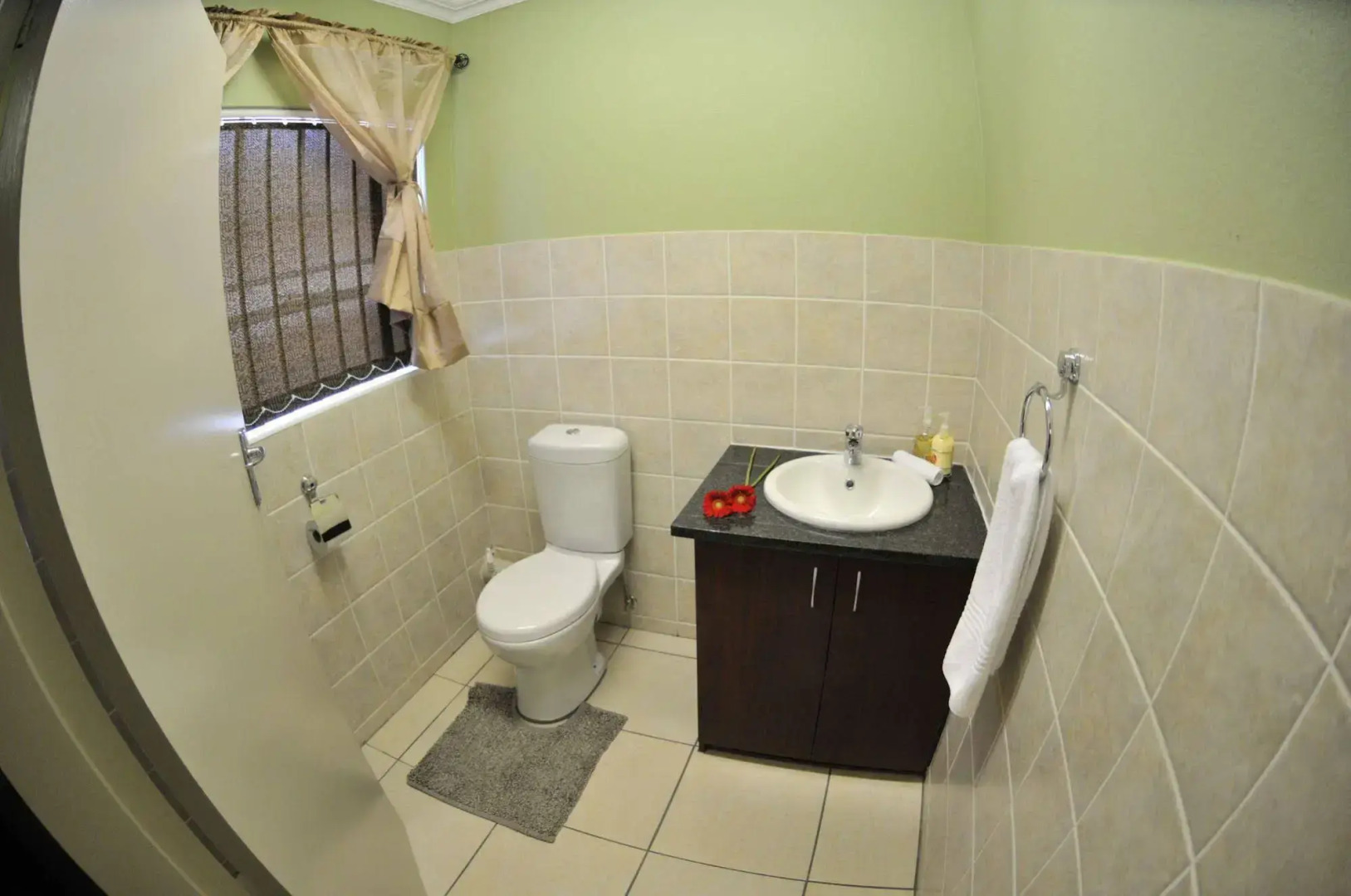 Summer Garden Guest House and Self Catering Apartments