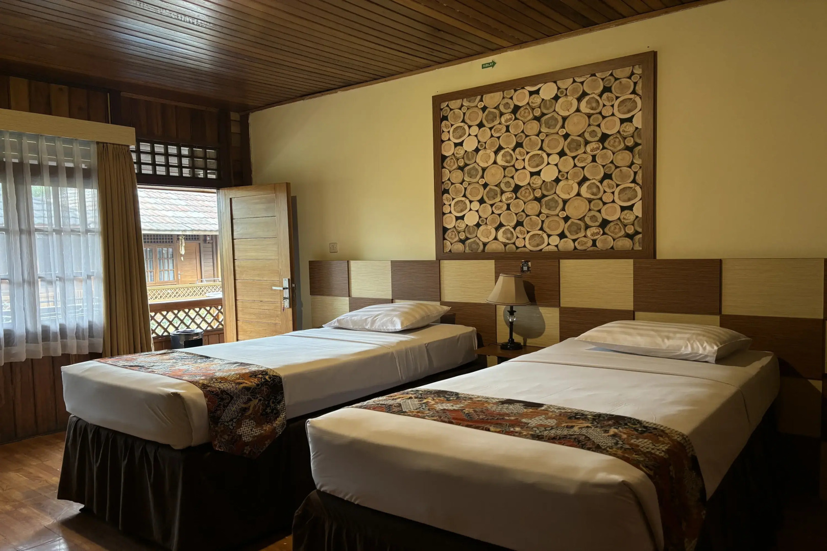 Hotel Pesona Bamboe Lembang