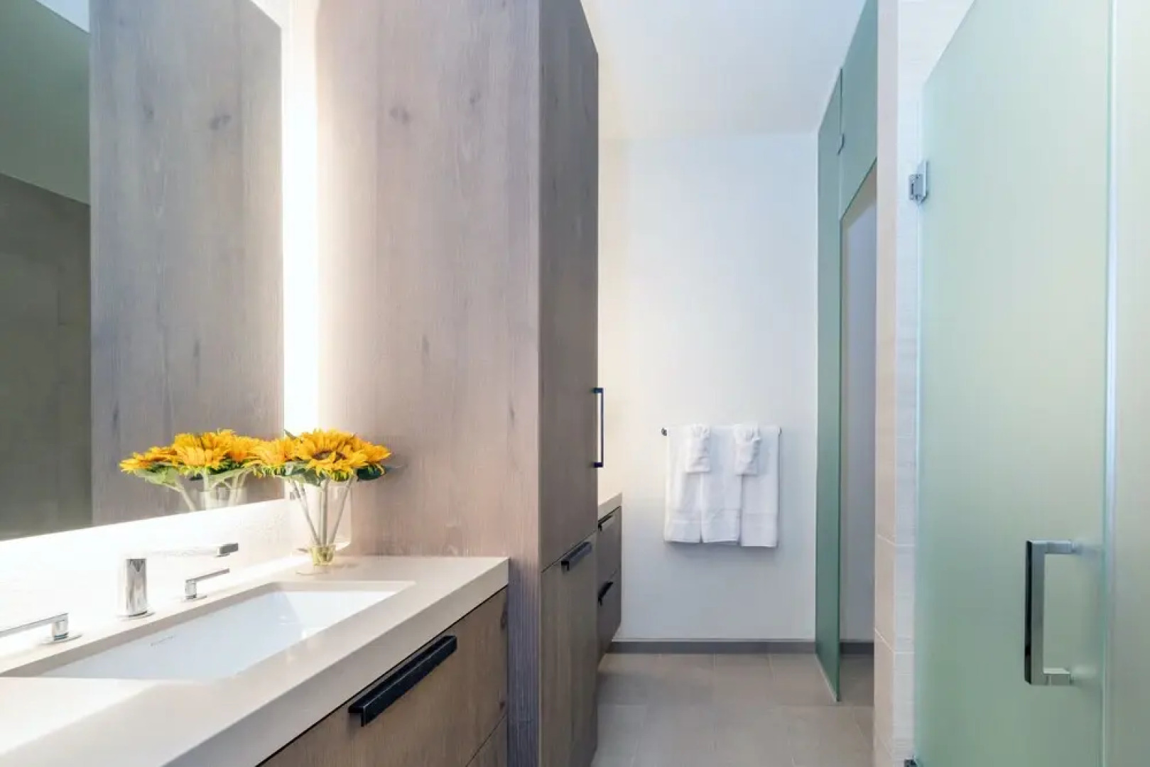 SAN Juan 103 AT Transfer by Exceptional Stays