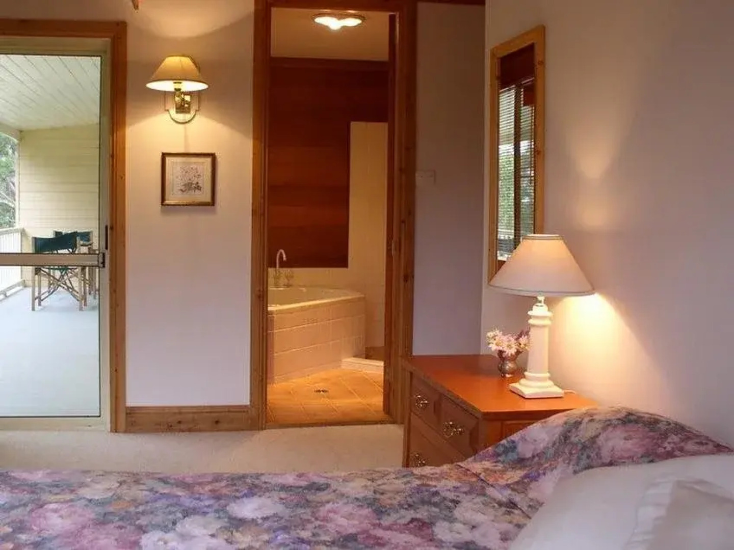 Kemeys Mountain Hideaway